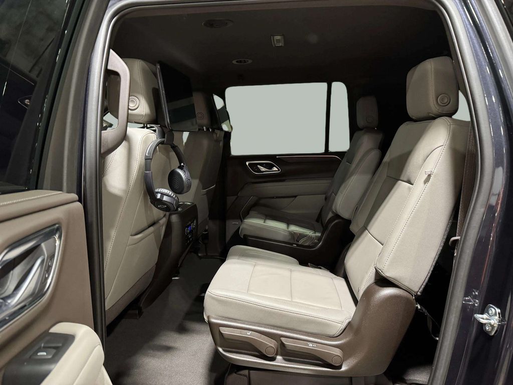 Used 2023 Dark Ash Metallic Chevrolet Z71 image 25