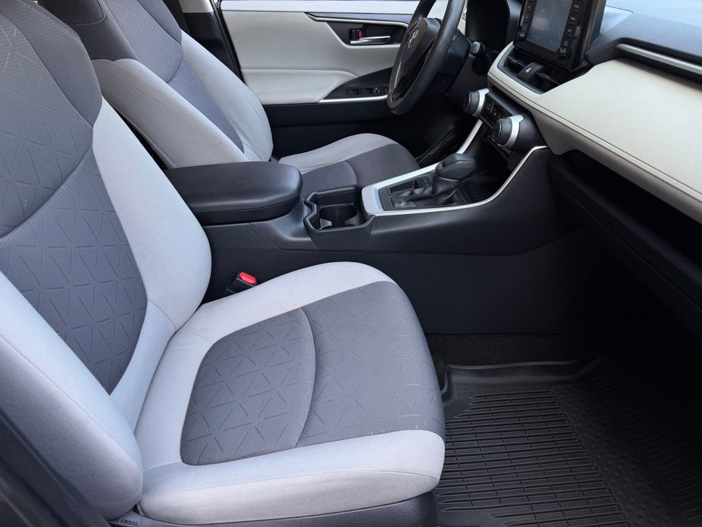 Used 2019 Toyota RAV4 SUV