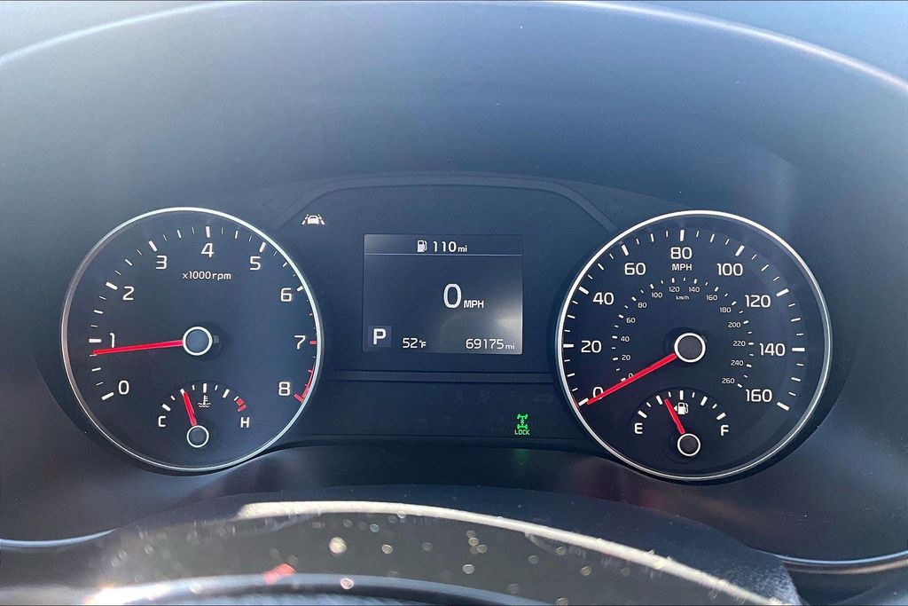 Used 2020 Gray Kia LX image 13