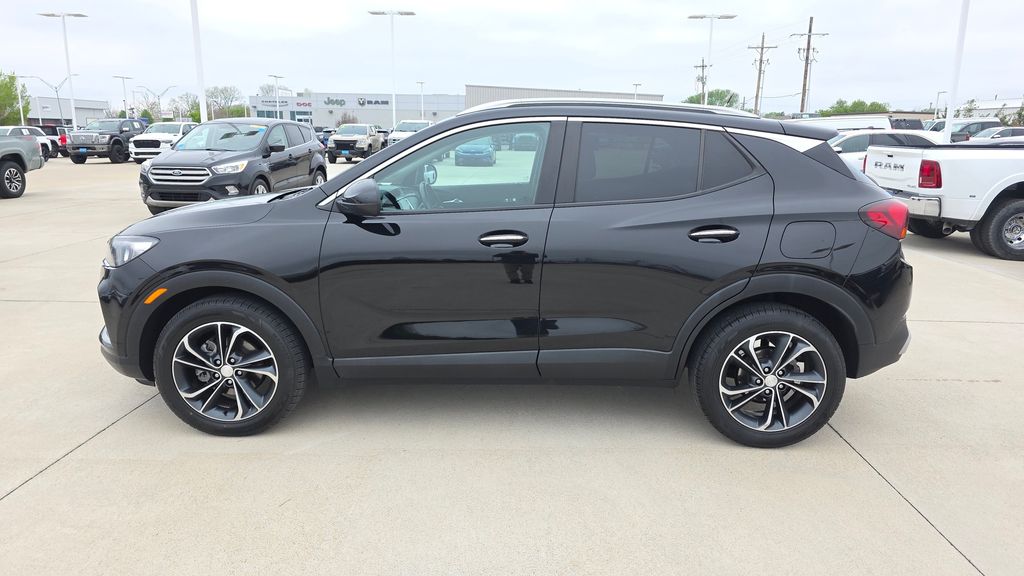Used 2021 Buick Encore GX Select with VIN KL4MMDS22MB131933 for sale in Kansas City