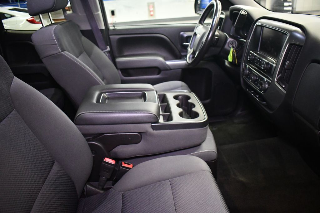 Thumbnail: 2015 Chevrolet Silverado 1500 - 28