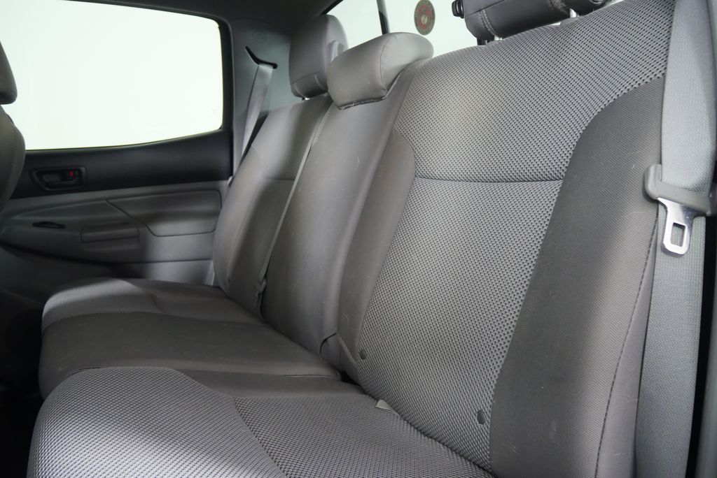 2013 Toyota Tacoma PreRunner 16