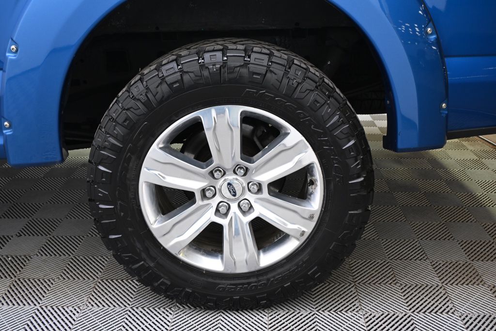 Used 2015 Blue Ford Lariat image 20