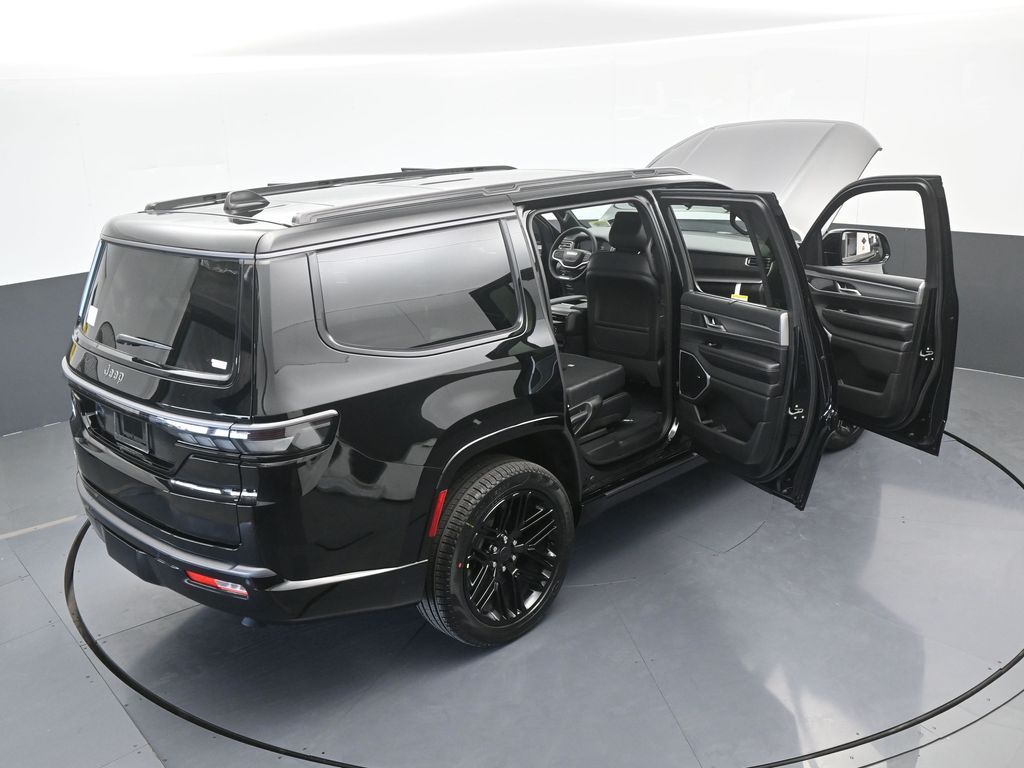 New 2026 High Gloss Black Jeep Limited image 72