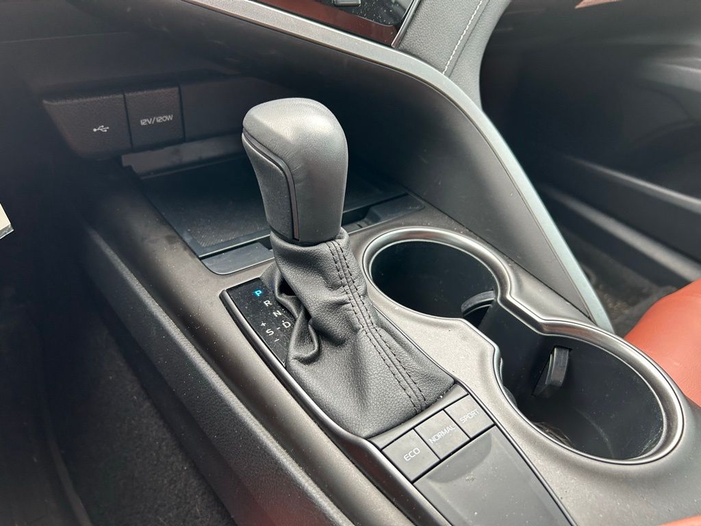 Thumbnail: 2023 Toyota Camry - 27