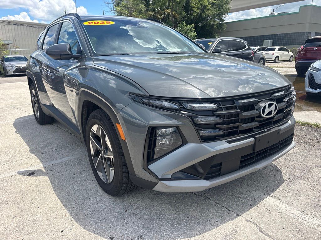 Gray 2025 Hyundai Tucson SUV / Crossover Front-Wheel Drive 8-Speed Automatic
