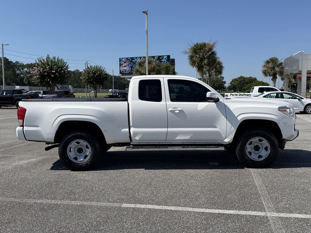 Used 2021 Toyota Tacoma Truck