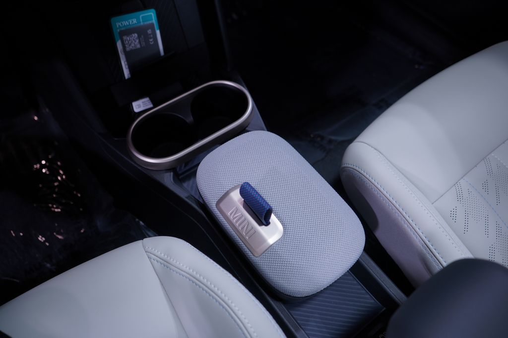 Thumbnail: 2026 MINI Cooper - 12