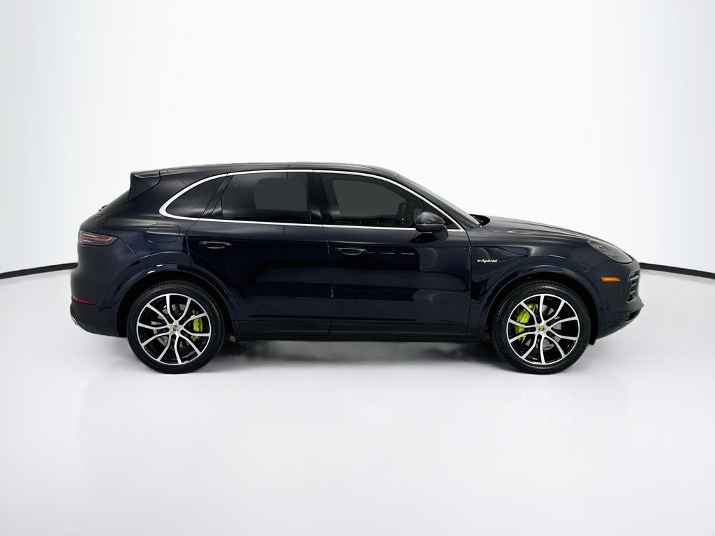 Thumbnail: 2019 Porsche Cayenne - 4