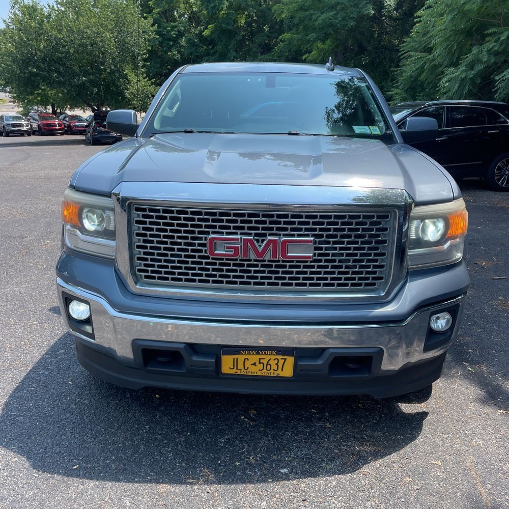 Steel Gray Metallic 2015 GMC Sierra 1500 Pickup Truck Four-Wheel Drive 6-Speed Automatic Overdrive