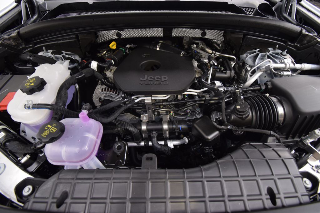 new 2026 Jeep Grand Cherokee car, priced at $45,429