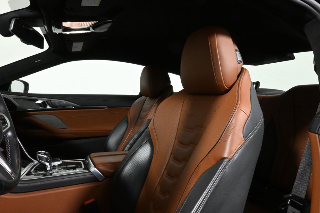 Thumbnail: 2023 BMW 8 Series - 4