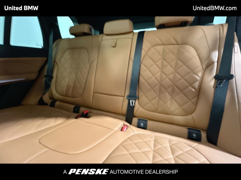 Thumbnail: 2026 BMW X5 - 21