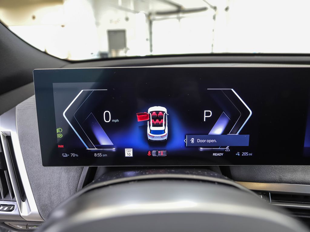 Thumbnail: 2026 BMW iX - 14