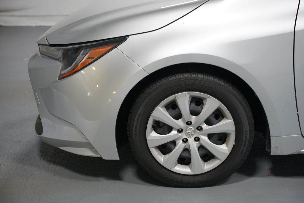 Thumbnail: 2022 Toyota Corolla - 5