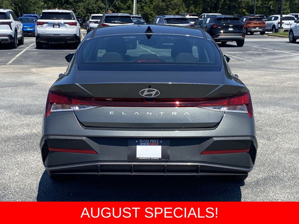 Used 2025 Hyundai Elantra Sedan