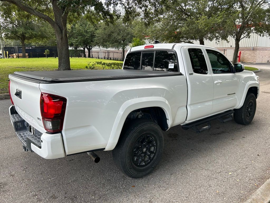 2022 Toyota Tacoma SR5 5