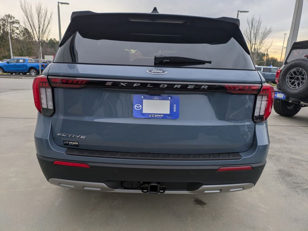 2026 Ford Explorer Active (200A)