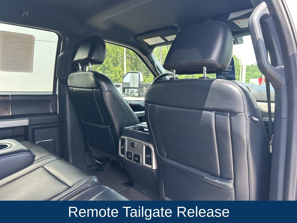 2022 Ford F-350 Super Duty Lariat