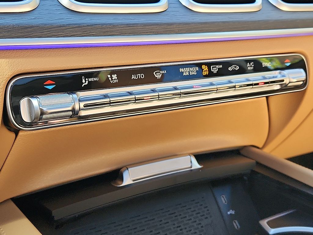 Thumbnail: 2026 Mercedes-Benz GLE - 12