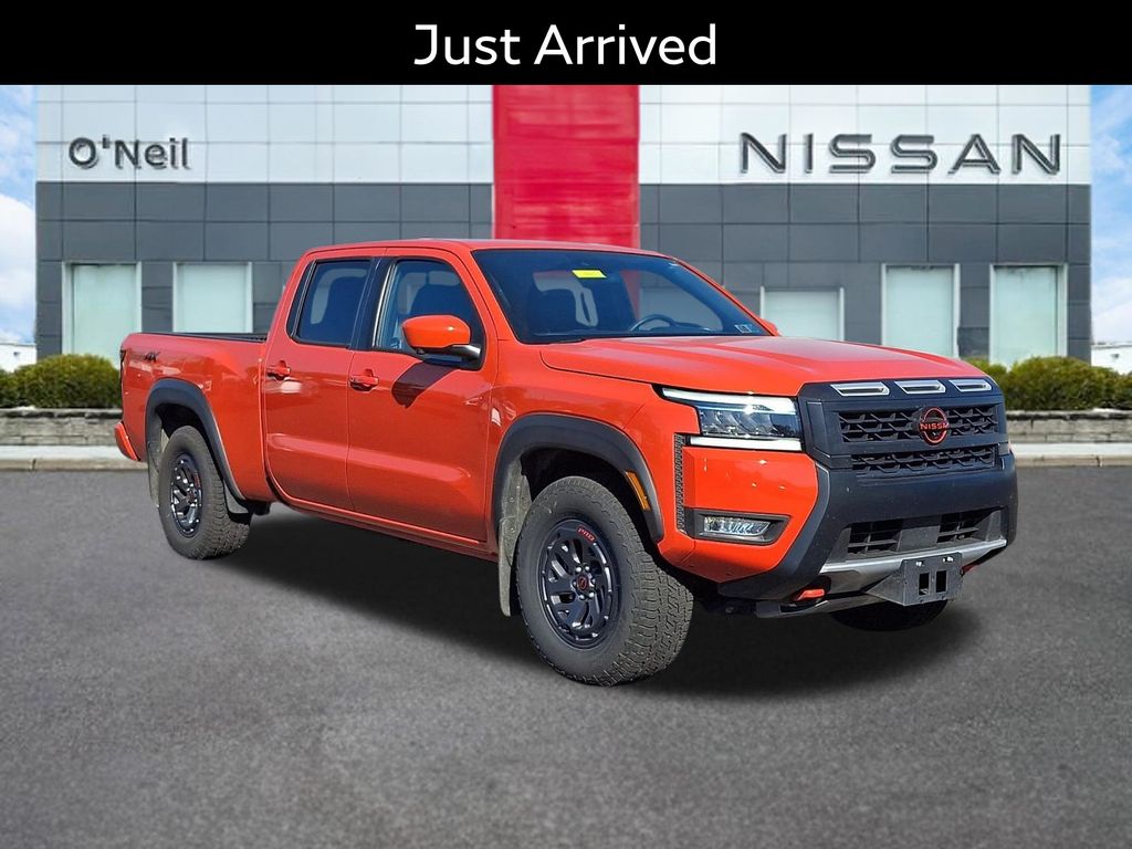 Afterburn Orange 2025 Nissan Frontier Pickup Truck Four-Wheel Drive 9-Speed Automatic Overdrive