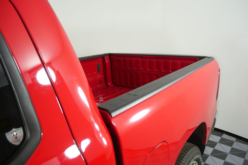 Thumbnail: 2025 RAM 1500 - 11