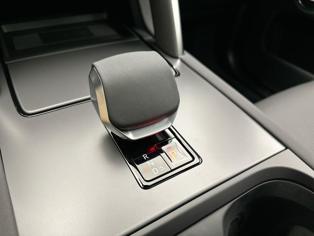 Thumbnail: 2026 Land Rover Discovery Sport - 12