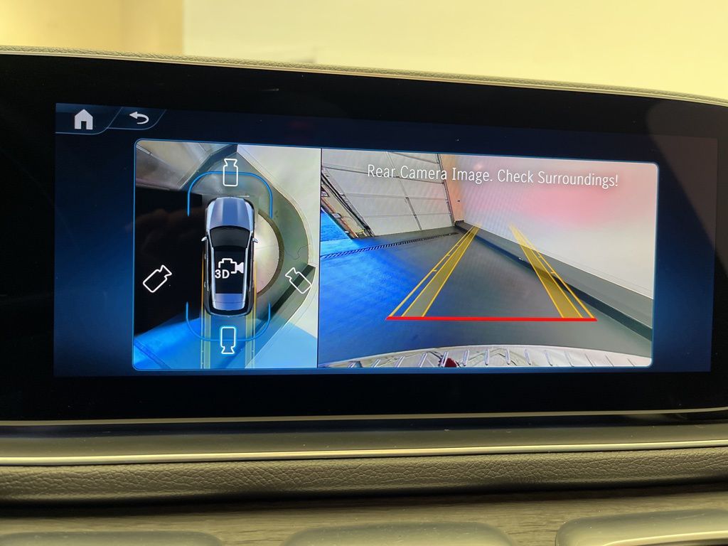 Thumbnail: 2025 Mercedes-Benz GLE - 19