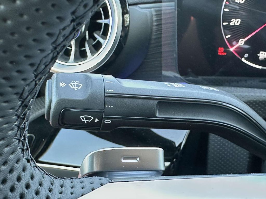 2025 Mercedes-Benz CLA 250 13