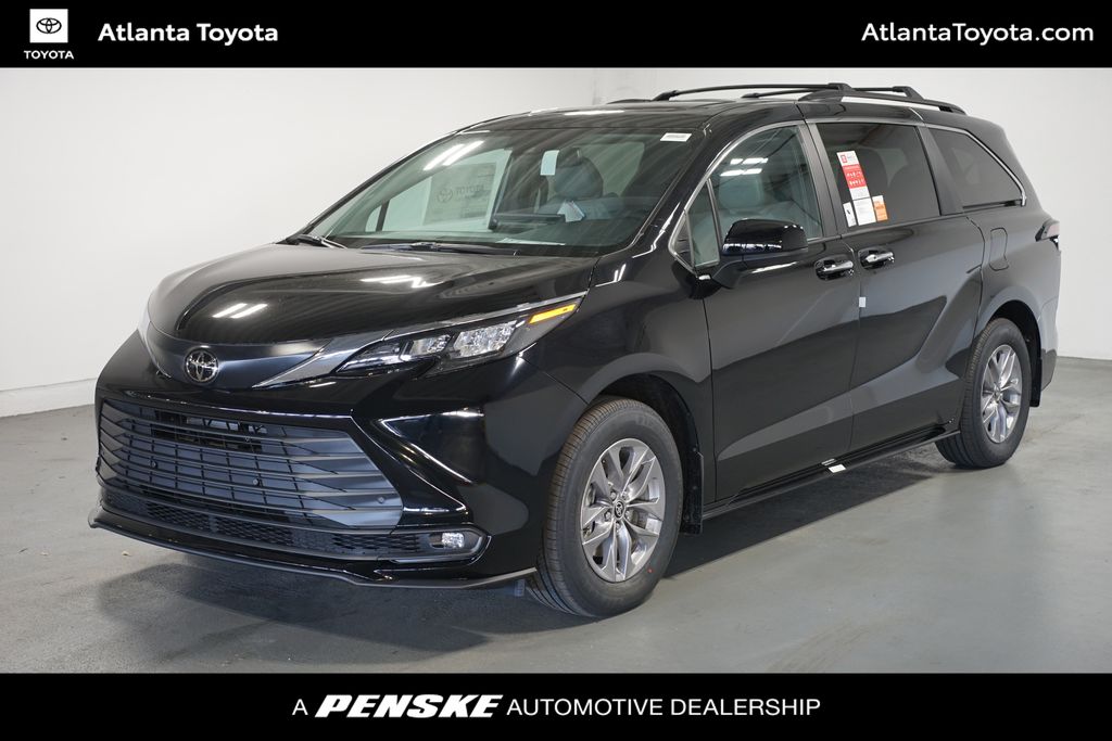 Thumbnail: 2026 Toyota Sienna - 1