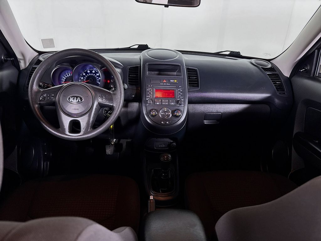 2013 Kia Soul Base