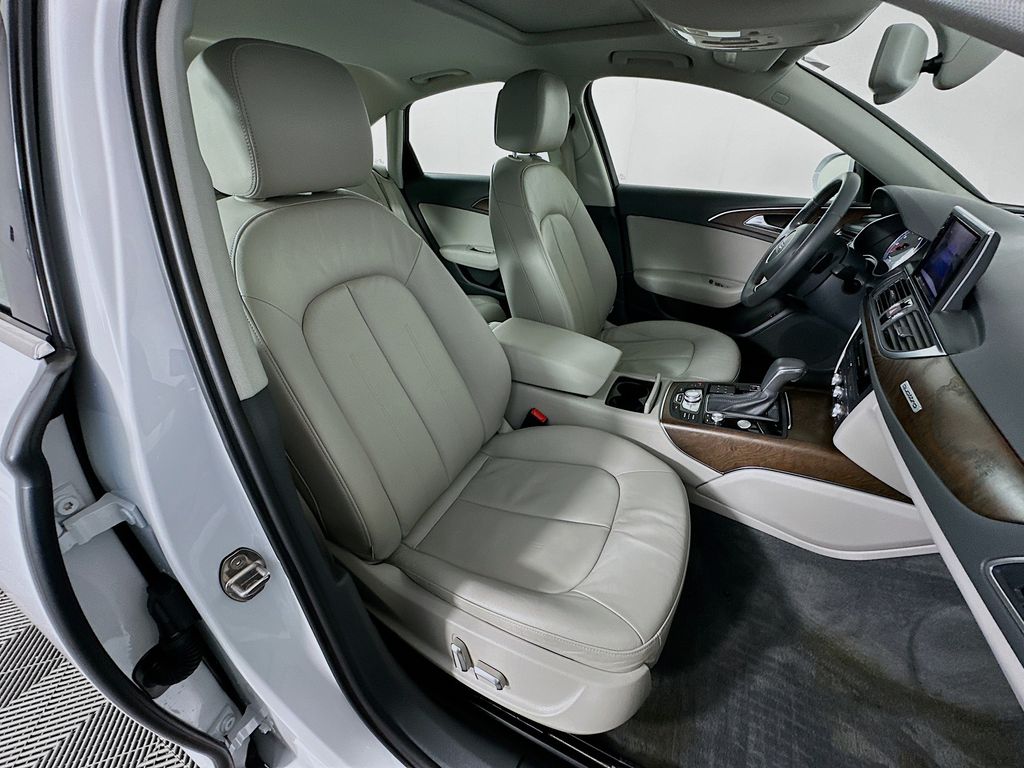 Thumbnail: 2016 Audi A6 - 29