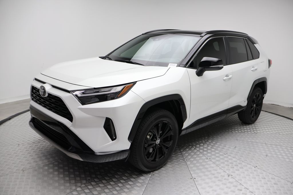 Thumbnail: 2025 Toyota RAV4 - 1