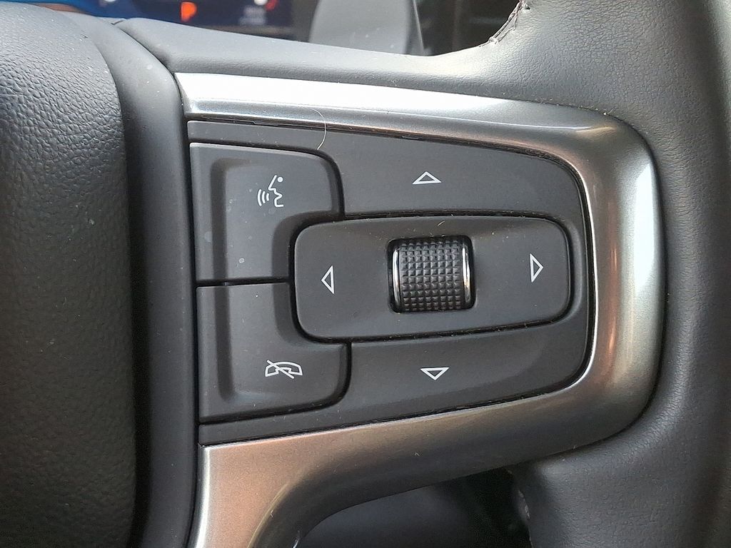 Thumbnail: 2025 Chevrolet Silverado 1500 - 23