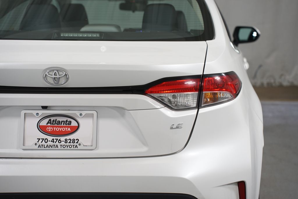 Thumbnail: 2023 Toyota Corolla - 10