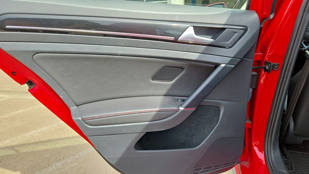 2016 Volkswagen Golf GTI