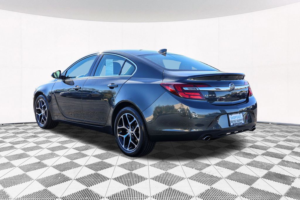 2017 Buick Regal Turbo 11