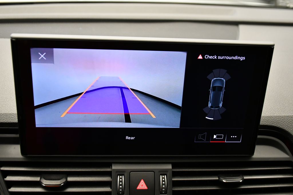 Thumbnail: 2024 Audi Q5 - 27