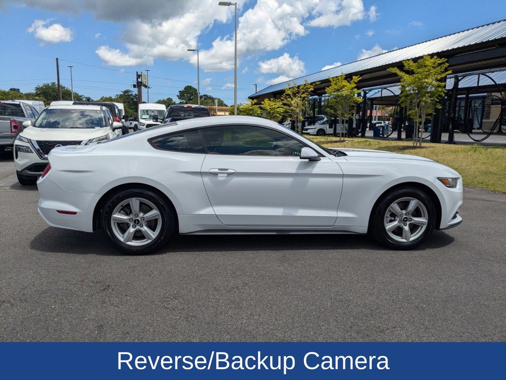 2017 Ford Mustang V6