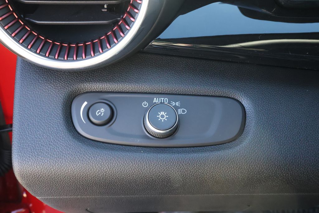 Thumbnail: 2026 Chevrolet Trax - 20