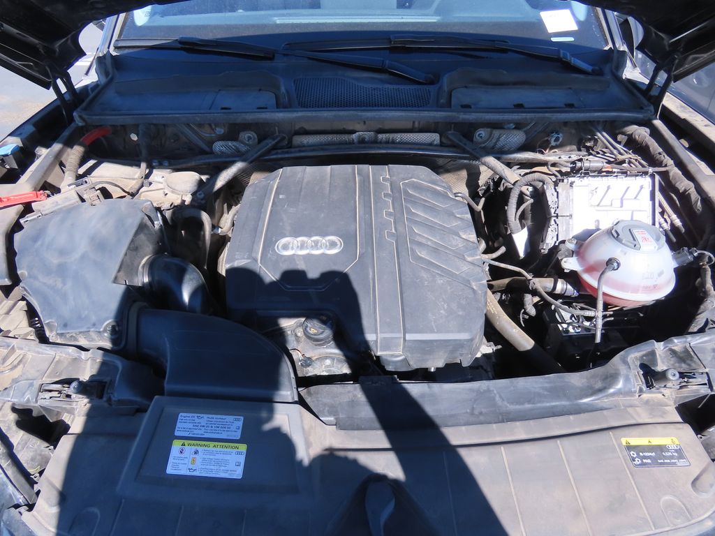 Thumbnail: 2021 Audi Q5 - 13