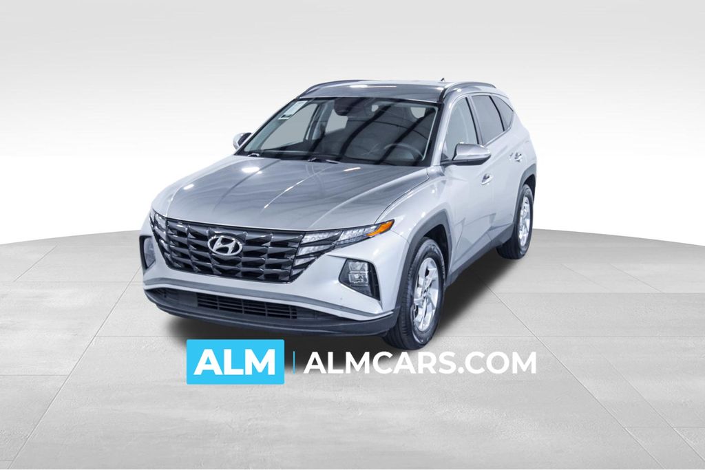 Shimmering Silver 2022 Hyundai Tucson SEL FWD SUV / Crossover Front-Wheel Drive 8-Speed Automatic
