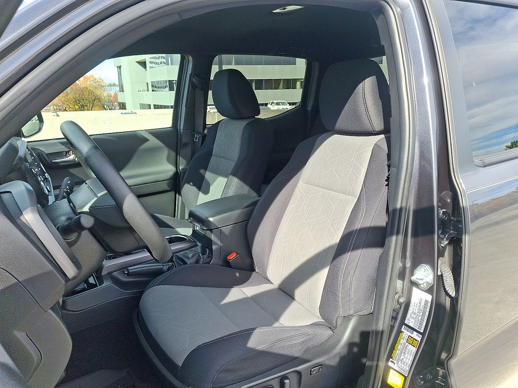 Thumbnail: 2023 Toyota Tacoma - 16