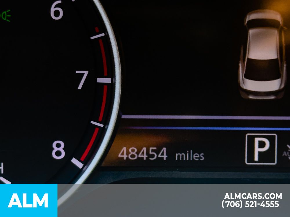Used 2025 Black Nissan SR image 15