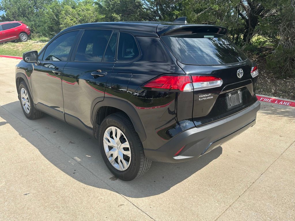 2023 Toyota Corolla Cross L 4