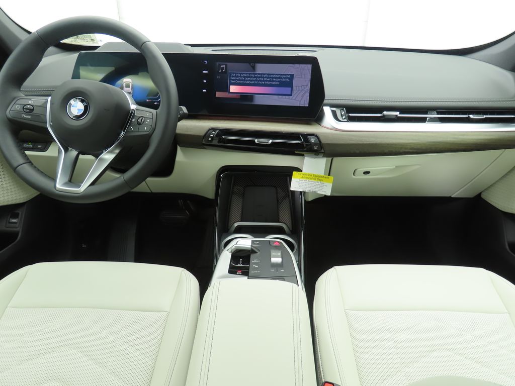 Thumbnail: 2026 BMW X1 - 13