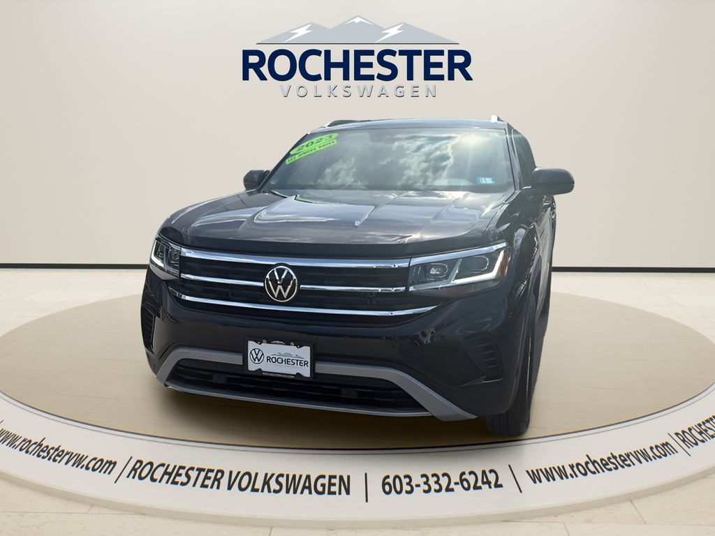 Deep Black Pearl 2023 Volkswagen Atlas Cross Sport SUV / Crossover All-Wheel Drive 8-Speed Automatic