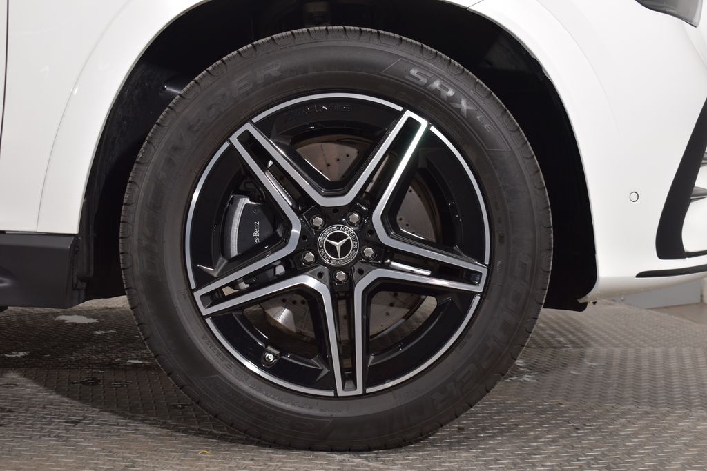 Thumbnail: 2026 Mercedes-Benz GLE - 28