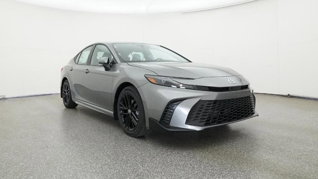 2025 Toyota Camry SE 3