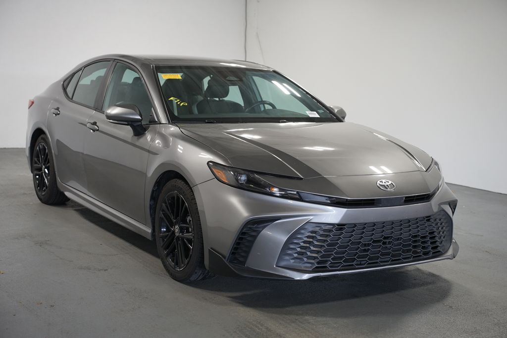 Thumbnail: 2025 Toyota Camry - 3